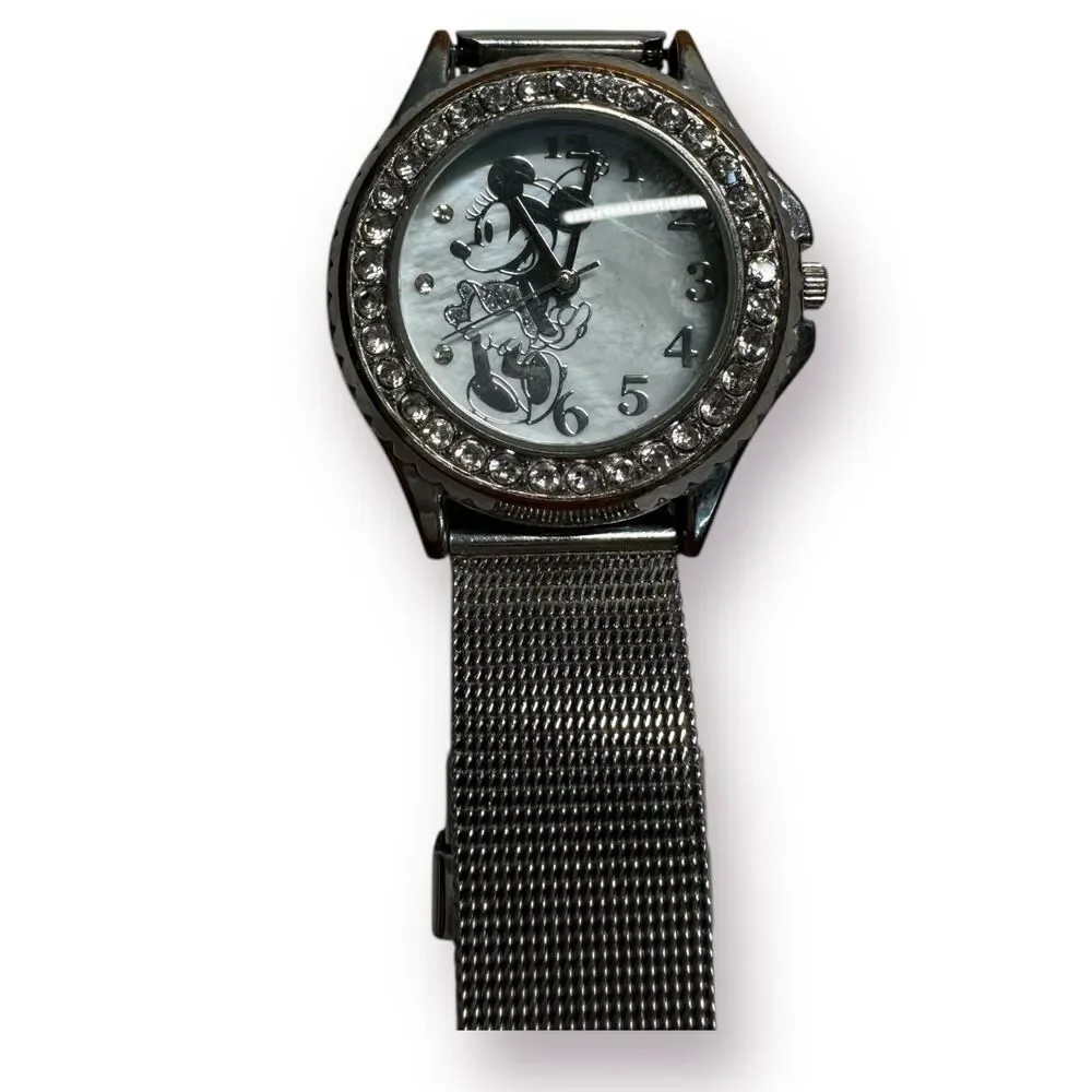 Accutime women quartz